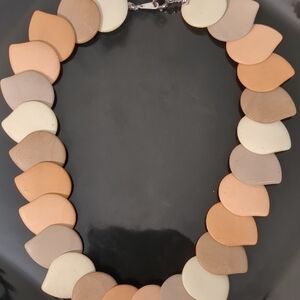 Multi Shade (Tan/Brown) Necklace